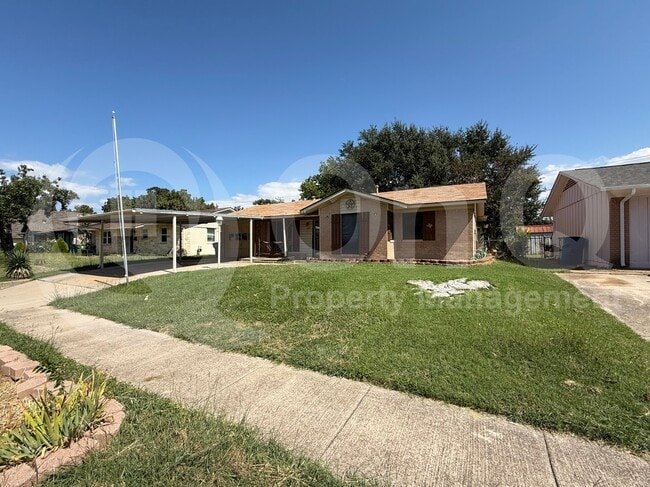 Building Photo - 362 S Shore Pl