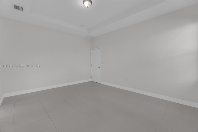 Building Photo - 19447 SW 124th Ave