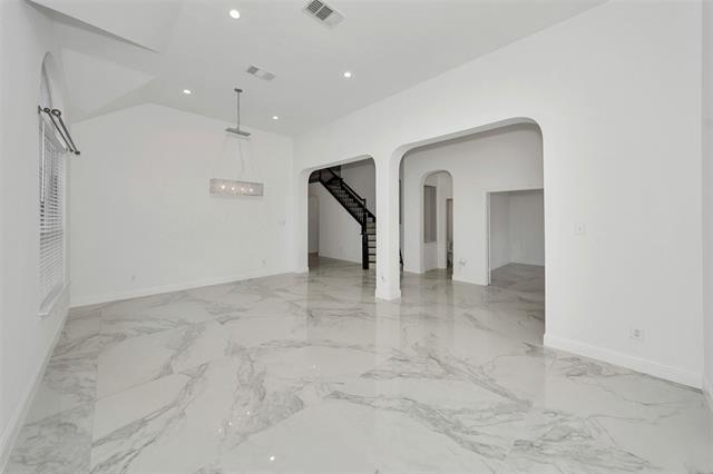 Building Photo - 9872 Bradford Grove Dr