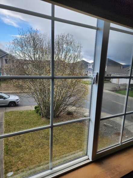 Building Photo - 17602 108th St Ct E