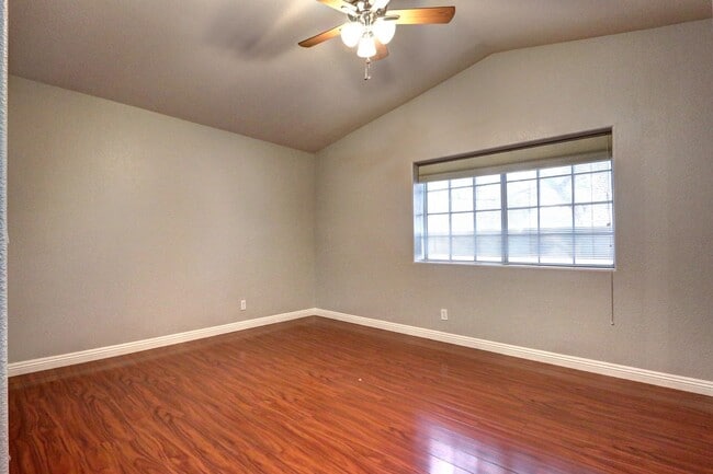 Building Photo - 3676 Renovah St