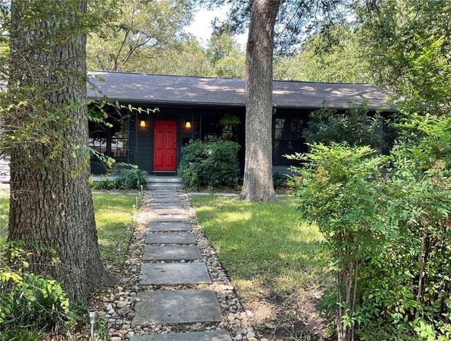 Building Photo - 4504 Elwood Rd
