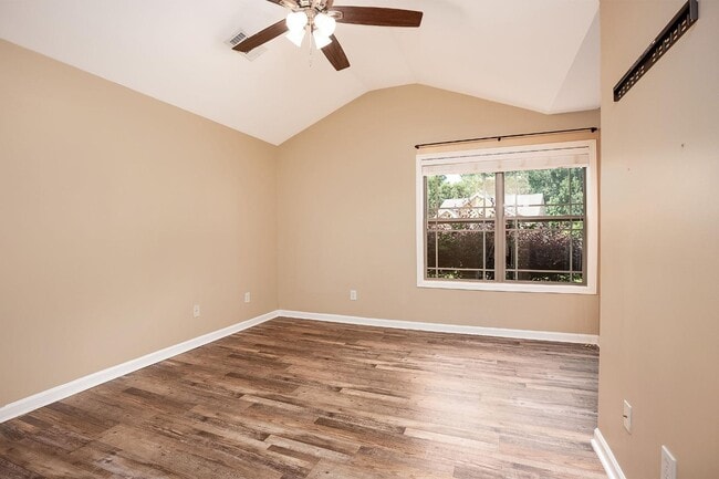 Building Photo - 2469 Waterstone Cir