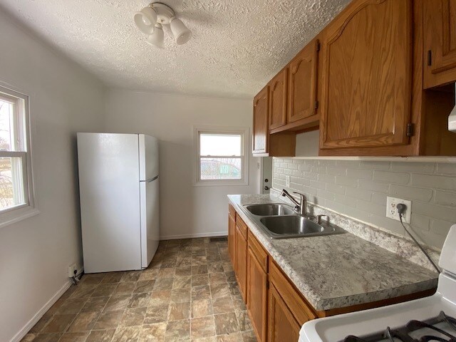 Building Photo - 4005 Addison St