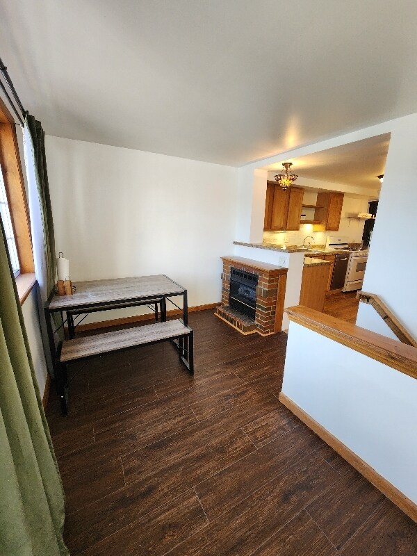 Building Photo - 11 First Street