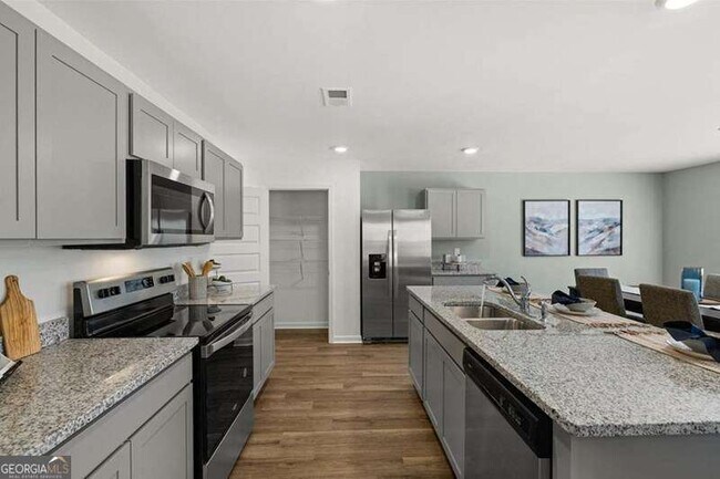 Building Photo - 260 Coastal Dr