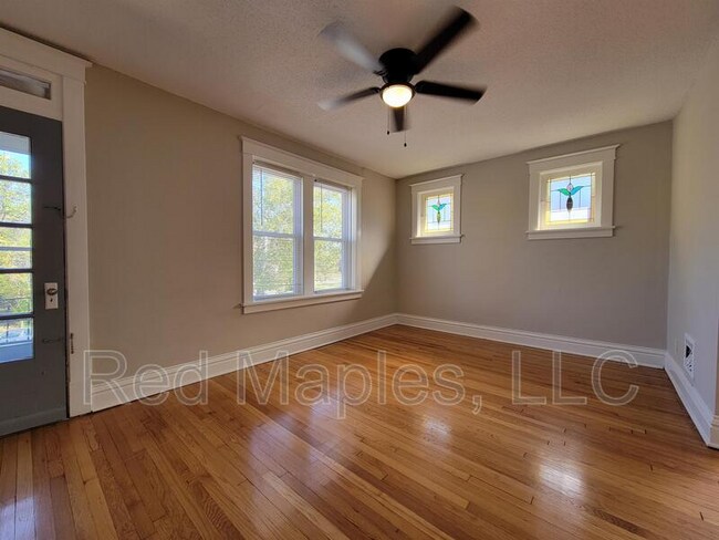 Building Photo - 5704 St Louis Ave