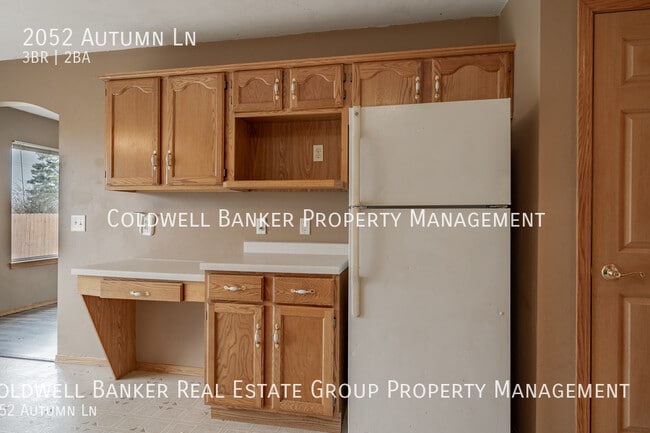 Building Photo - 2052 Autumn Ln