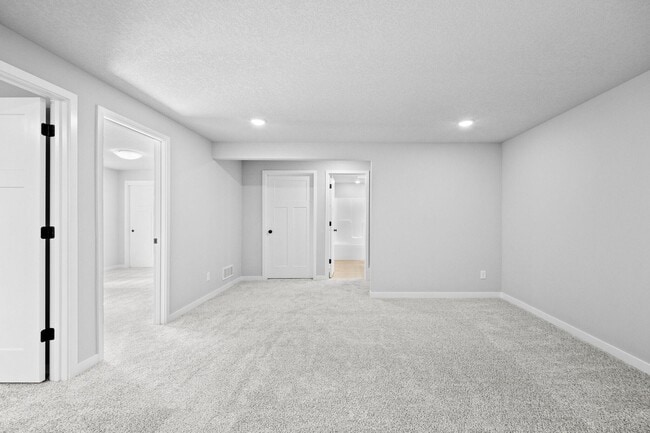 Building Photo - Brand New Townhome - Incredible Space