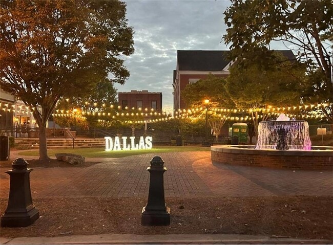 Building Photo - 34 Persian Ivy Way