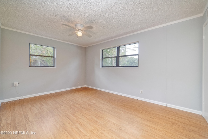 Building Photo - 1212 Kennerly Rd