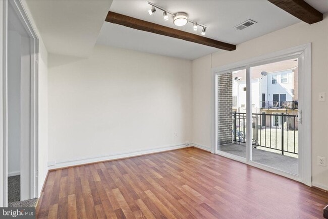 Building Photo - 1041 Brixton Ct