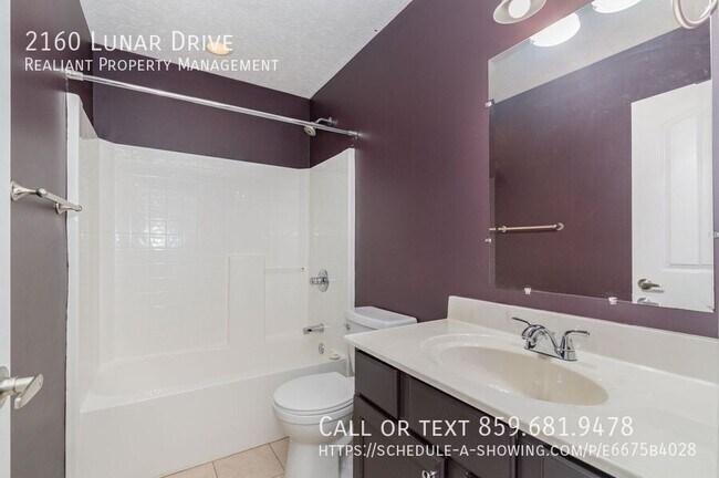 Building Photo - 2160 Lunar Dr