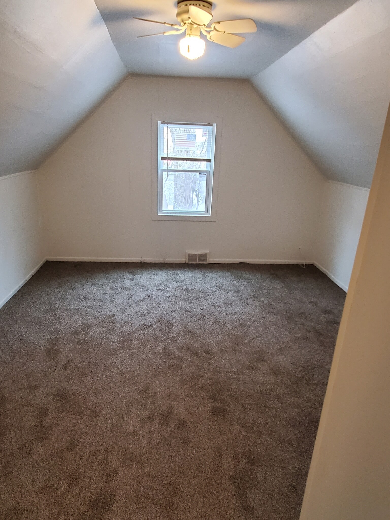 West side 2nd Floor bedroom 12x15 - 1701 168th St