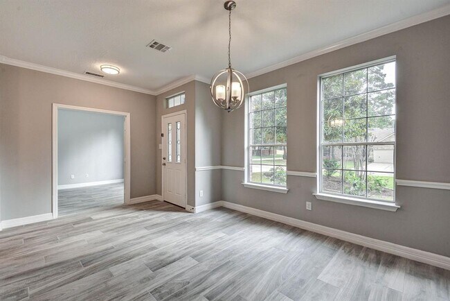 Building Photo - 182 N Millport Cir