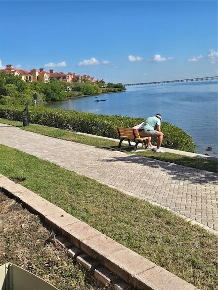 Building Photo - 2732 Via Murano