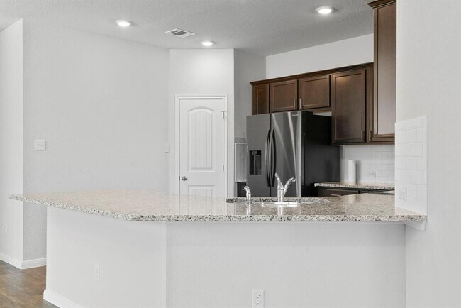 Building Photo - 113 Antrim Cove
