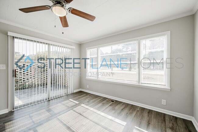 Building Photo - Charming 4 Bedroom in Lanett!
