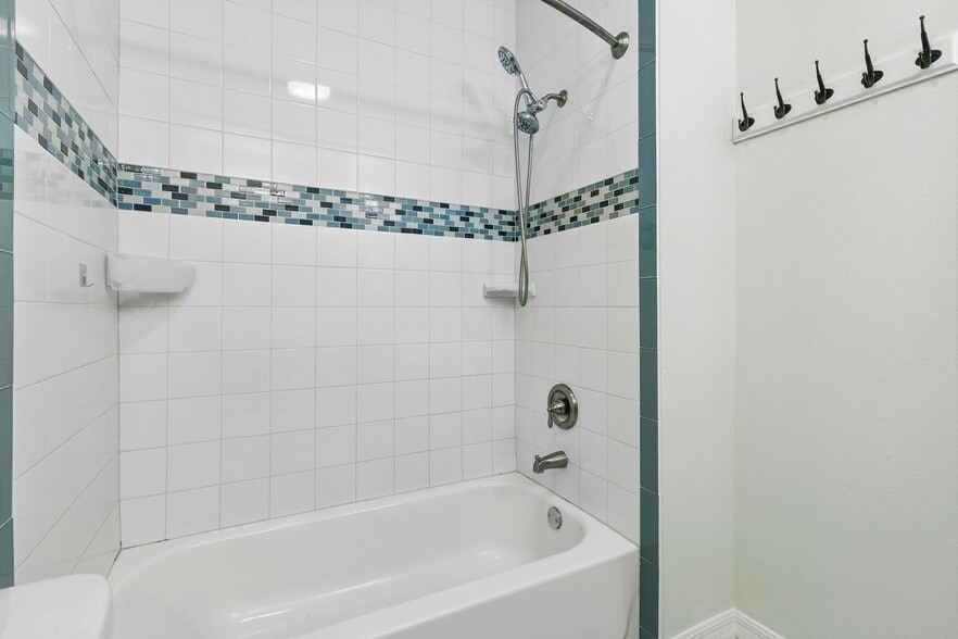 Building Photo - 506 N Liberty St