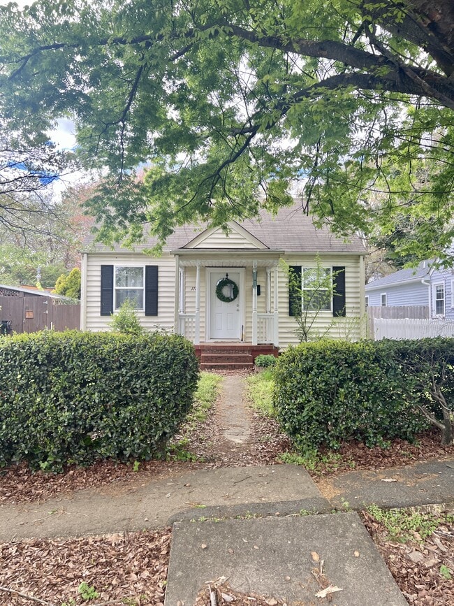 Building Photo - 1710 Texas Ave