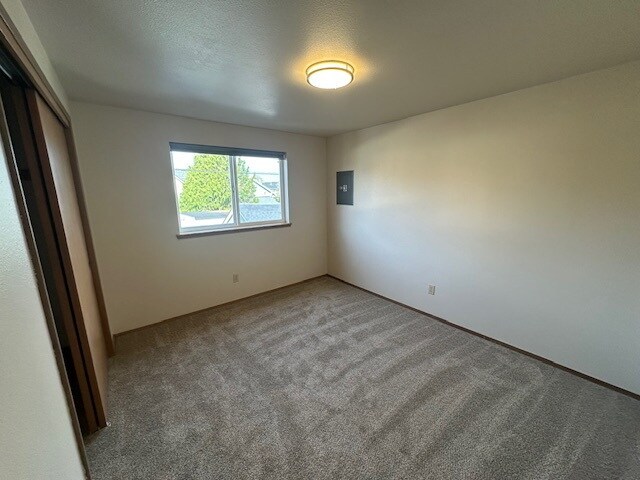 Building Photo - 2320 Wetmore Ave