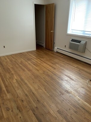 Building Photo - 120 Fairview Ave