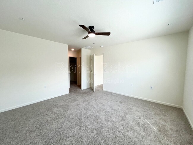 Building Photo - 4064 Cinnabar Ct