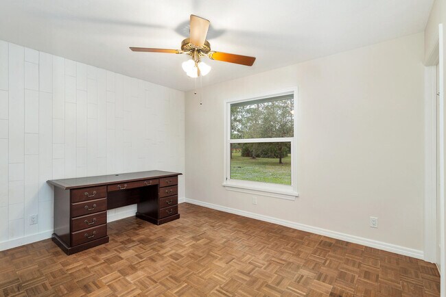 Building Photo - 14204 Broken Wing Ln