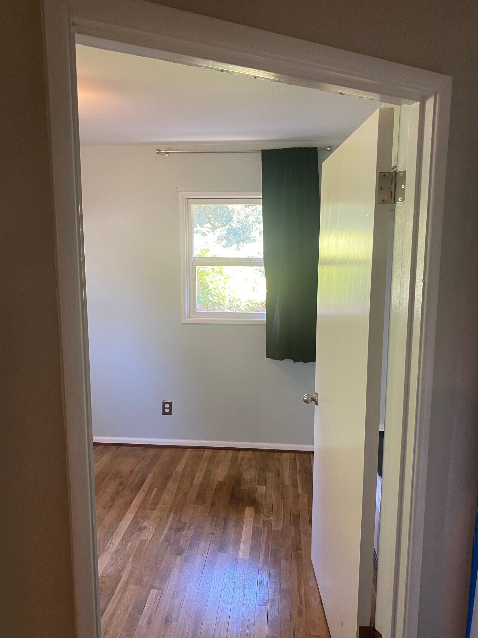 bedroom 2 - 126 N Morgan St
