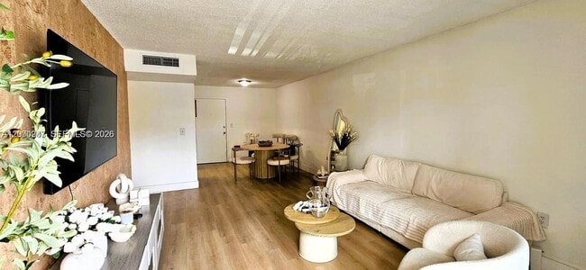 Building Photo - 4804 NW 79th Ave