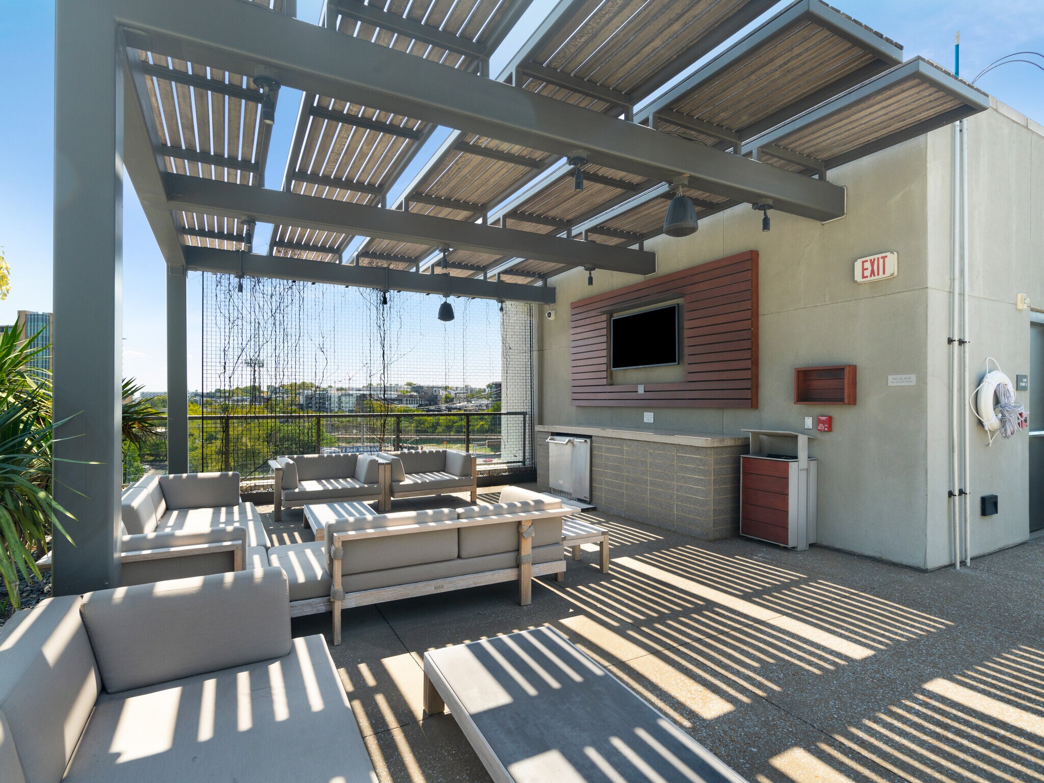 Building Photo - 1212 Laurel St