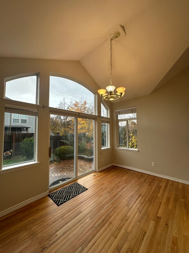 Building Photo - 17855 SW Mandel Ln