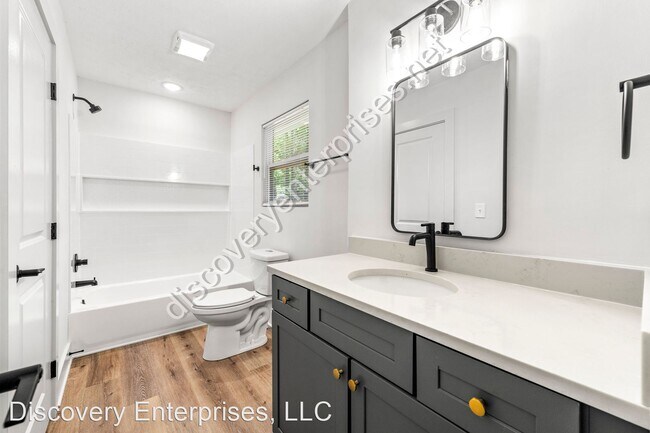 Building Photo - 4 br, 2.5 bath House - 9149 Homewood Dr.