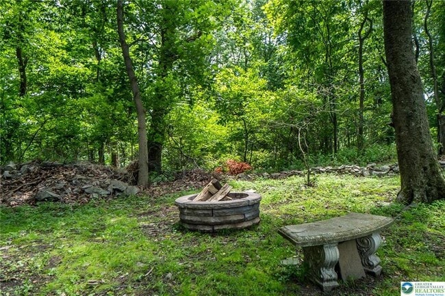 Building Photo - 315 Moyers Ln