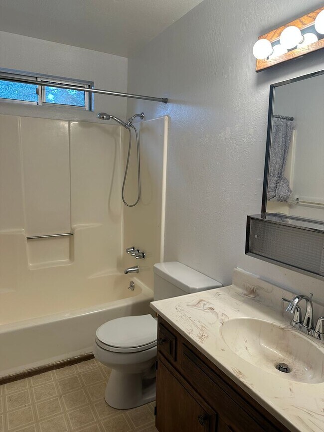 Building Photo - Saint Andrews