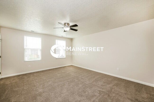 Building Photo - 5 Bedroom Pet-Friendly Home in CAMBY, IN with Main Street Renewal