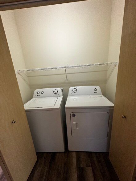 Building Photo - 3036 Triumph Dr