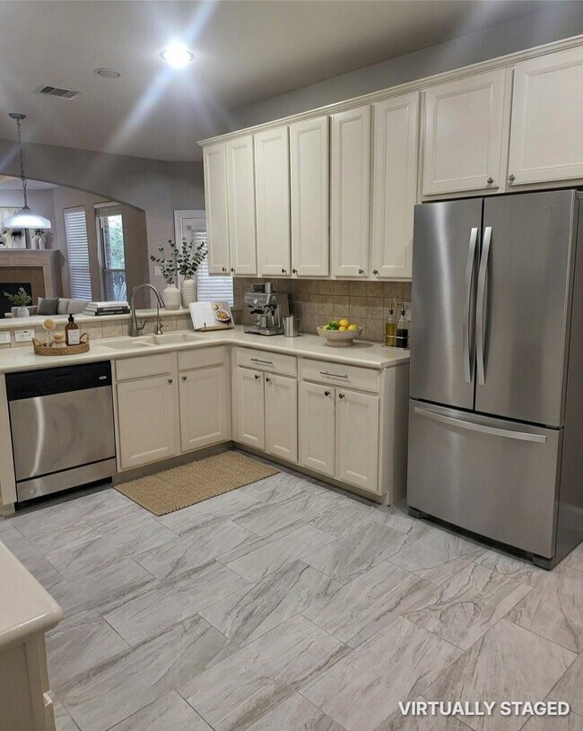 Building Photo - 606 Admiral Bay Ln