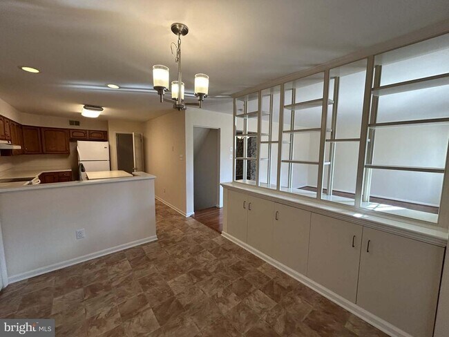 Building Photo - 506 Dunbarton Ct