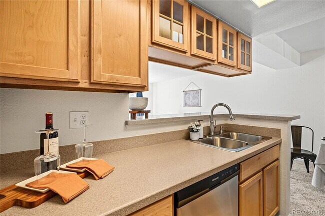 Building Photo - 9212 E Arbor Cir