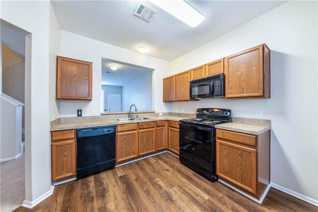 Building Photo - 18749 Golden Eagle Way