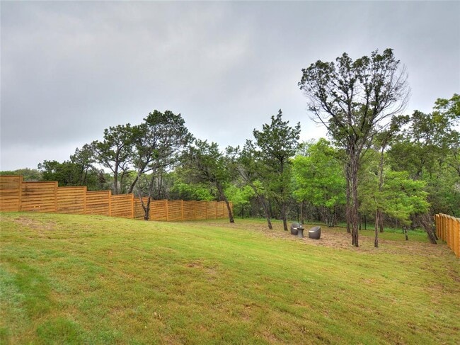 Building Photo - 11000 Cut Plains Loop