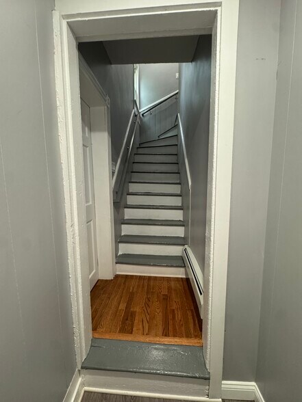 Building Photo - 65 Appleton St
