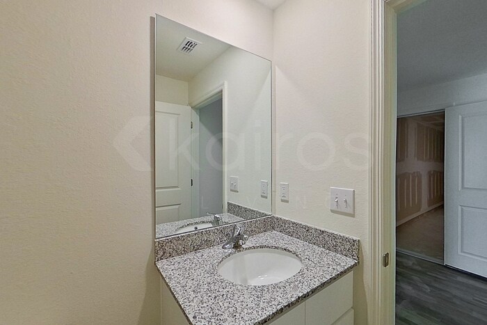 Building Photo - 21262 Quesada Ave