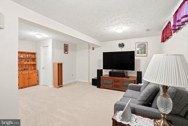 Building Photo - 8016 Brightlight Pl