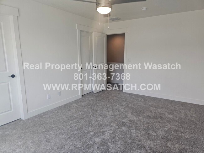 Building Photo - 738 N 160 E