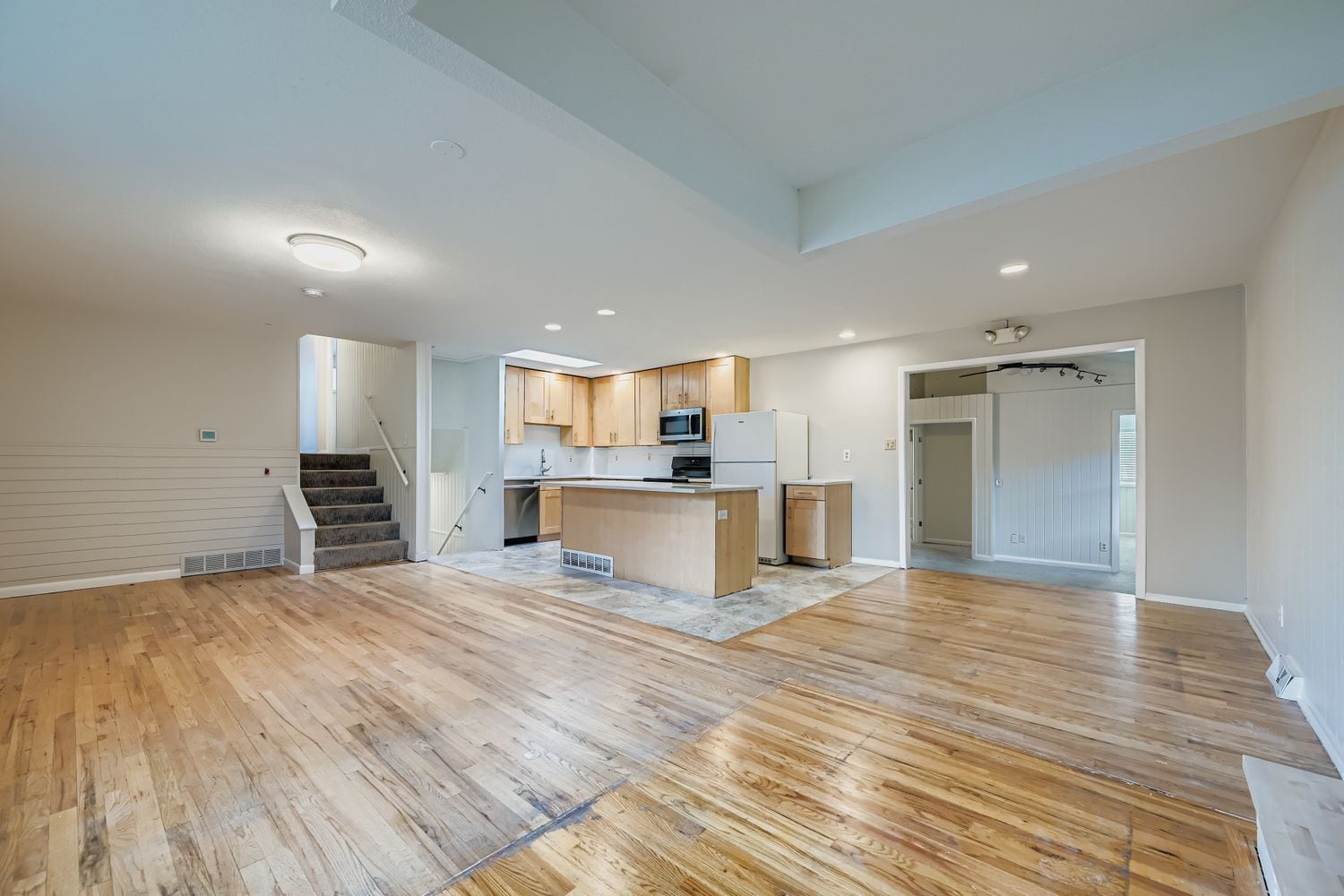 Building Photo - 3682 Chase Ct