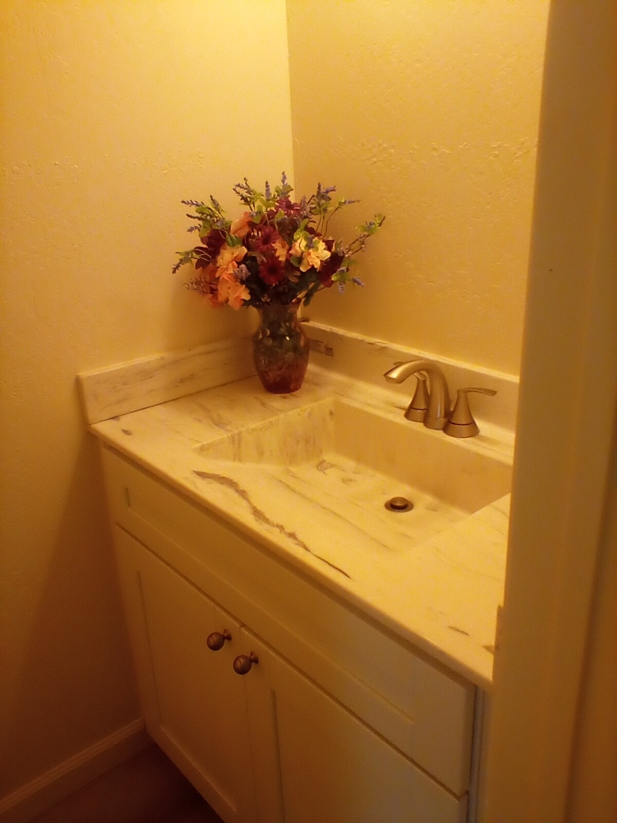 Down bathroom - 400 Corcoran Ave