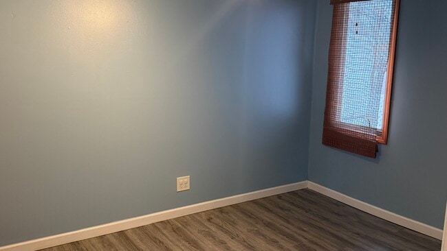 Building Photo - 4056 W 89th Pl