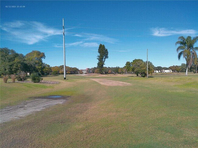 Building Photo - 2011 Australia Way W
